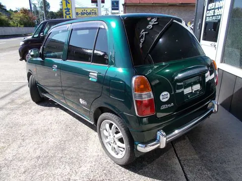 Daihatsu Mira Gino