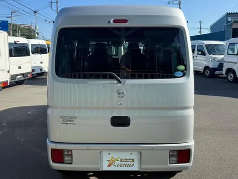 Nissan Clipper