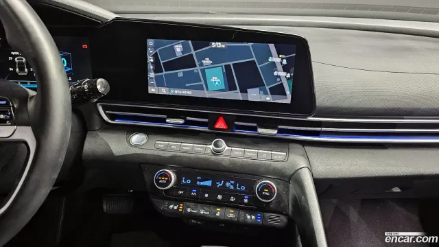 Hyundai Elantra (Avante)