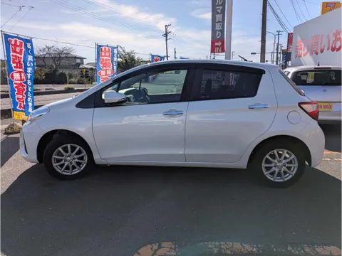 Toyota Yaris (Vitz)