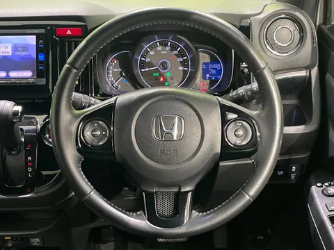 Honda N-WGN Custom