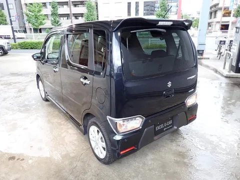 Suzuki Wagon R Stingray