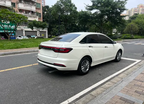 Venucia D60