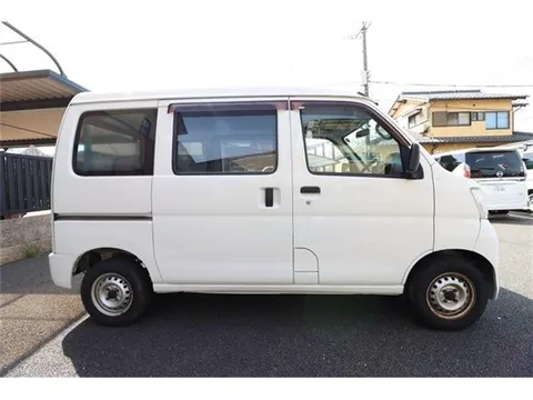 Daihatsu Hijet Cargo
