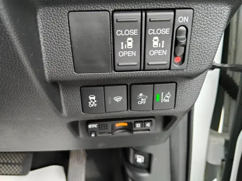 Honda Freed Plus