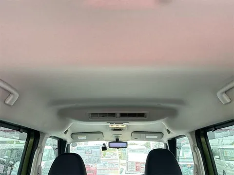 Mitsubishi eK X Space