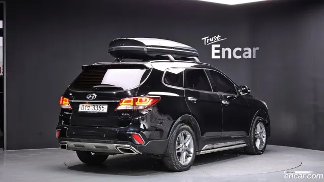 Hyundai Grand Santa Fe (Maxcruz)