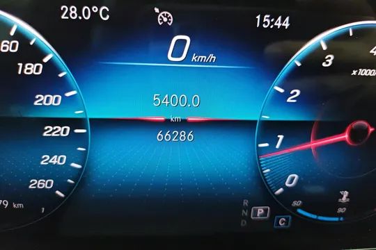 Mercedes-Benz Mercedes-Benz GLA