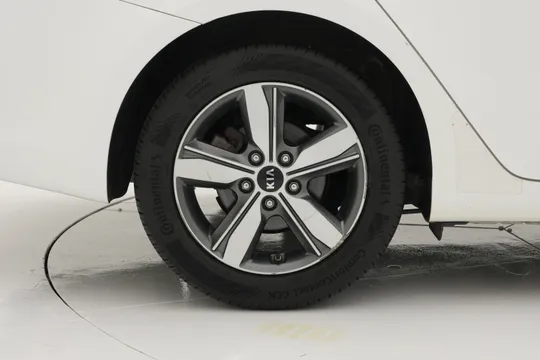 Kia Cerato (K3)