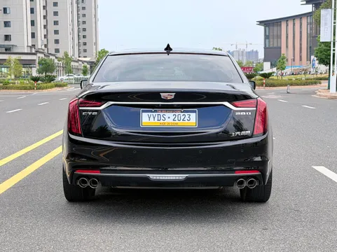 Cadillac CT6