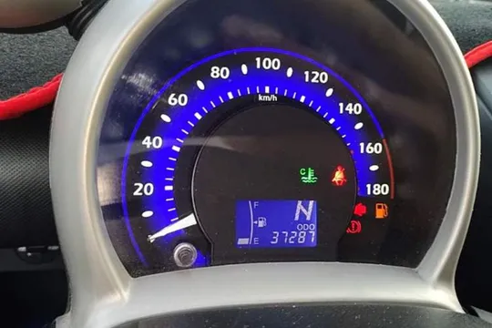 BYD F0