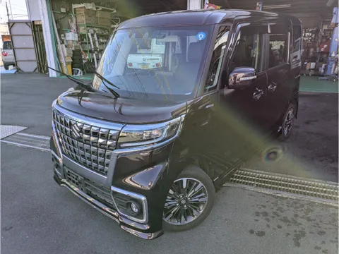 Suzuki Spacia Custom