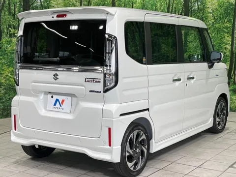 Suzuki Spacia Custom