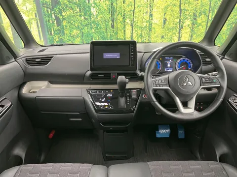 Mitsubishi Delica Mini