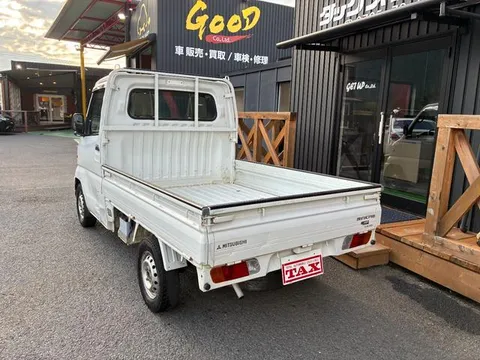 Mitsubishi Minicab Truck