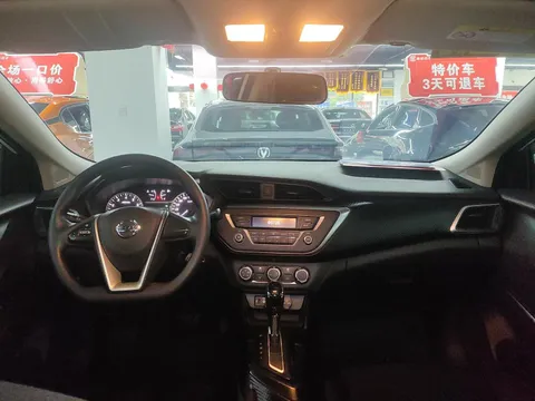 Nissan Bluebird
