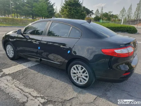 Renault SM3