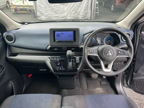 Mitsubishi eK X
