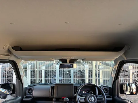 Nissan Clipper Van