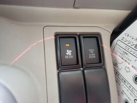 Nissan Clipper Rio