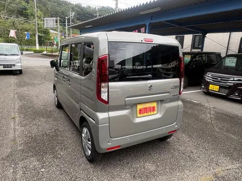 Suzuki Spacia