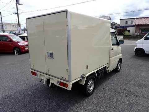 Mitsubishi Minicab Truck