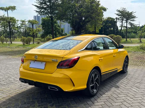 MG MG5