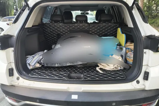 Dongfeng AX7