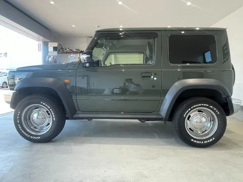 Suzuki Jimny Sierra