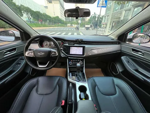 Chery Arrizo 5