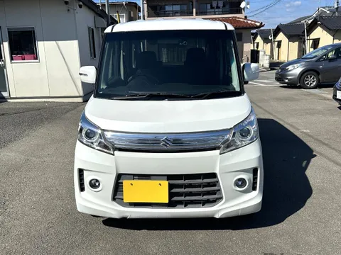 Suzuki Spacia Custom