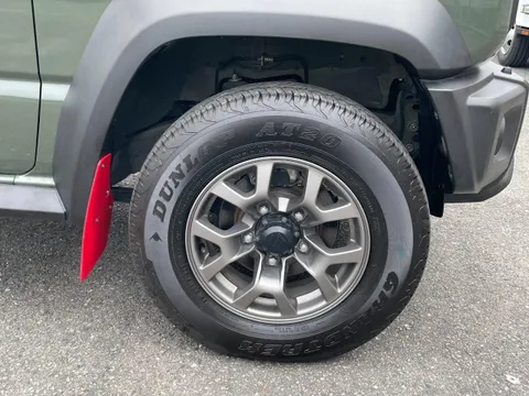 Suzuki Jimny Sierra