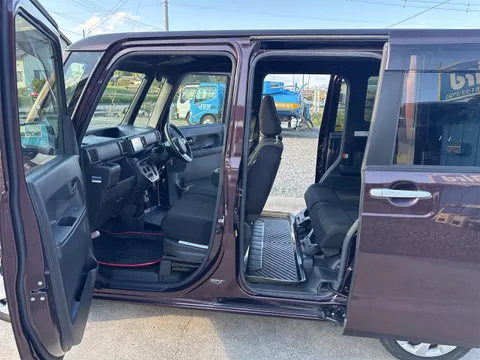 Toyota Pixis Mega
