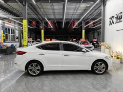Hyundai Elantra (Avante)
