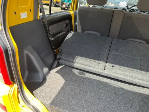 Daihatsu Naked