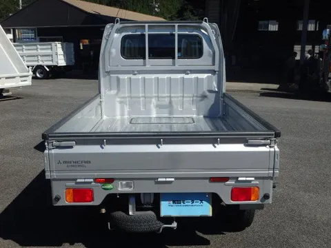 Mitsubishi Minicab Truck