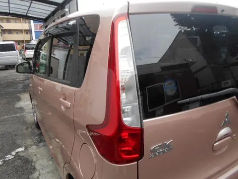 Mitsubishi eK Wagon