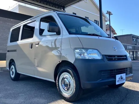 Toyota TownAce Van