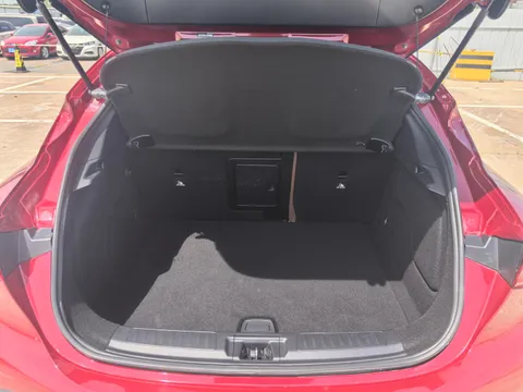 Infiniti QX30