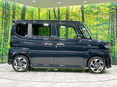 Suzuki Spacia Custom