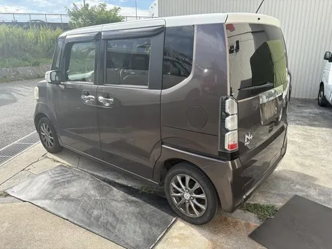 Honda N-BOX Plus