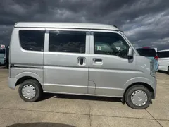 Mitsubishi Minicab Van