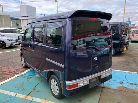 Daihatsu Atrai Wagon
