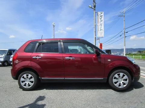 Mazda Verisa
