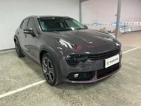 Lynk & Co Lynk & Co 02
