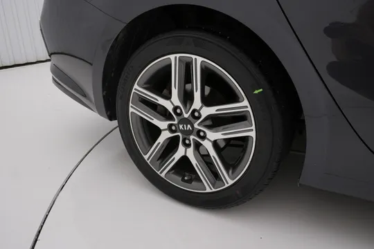Kia Cerato (K3)