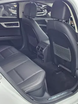 Jaguar XEL