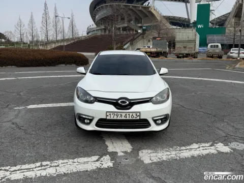 Renault SM3