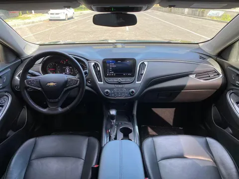 Chevrolet Malibu XL