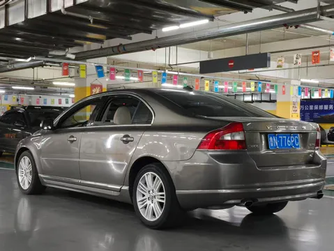 Volvo S80L
